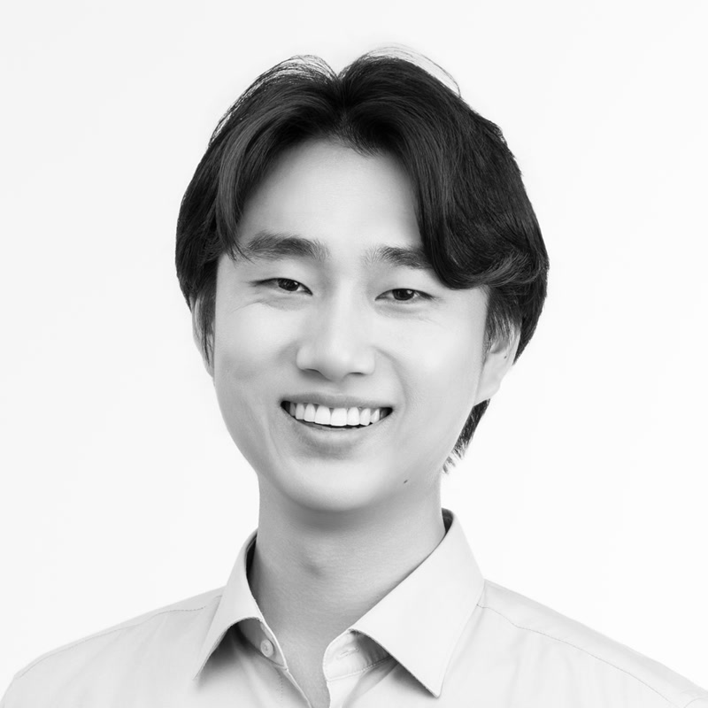 JEYEONG LEE